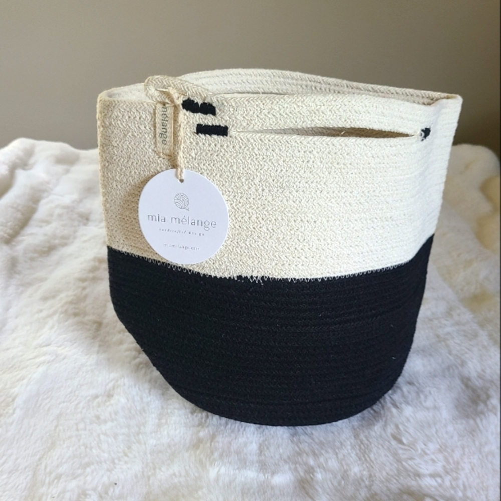NWT Mia Melange Basket/Panier